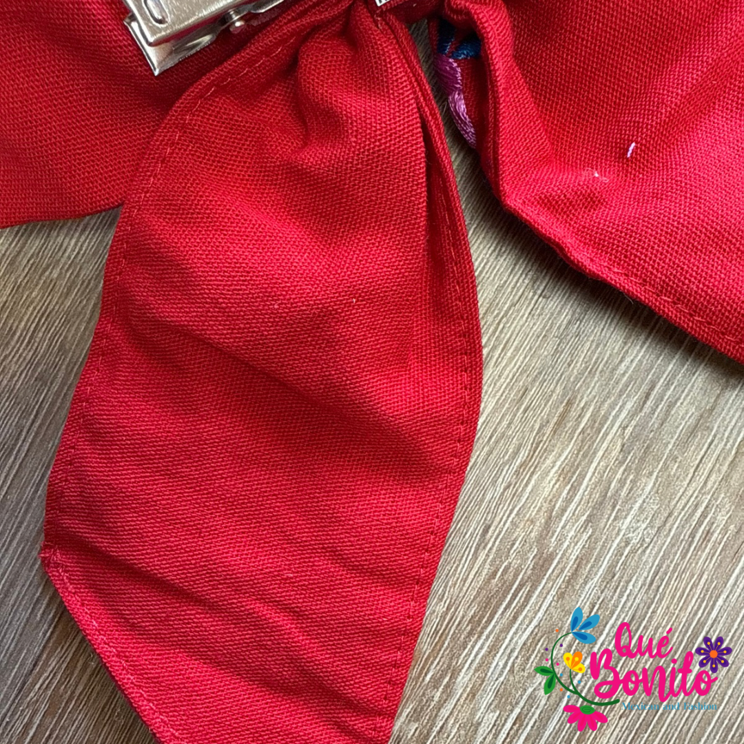 Embroidered Medium Bow with Clip