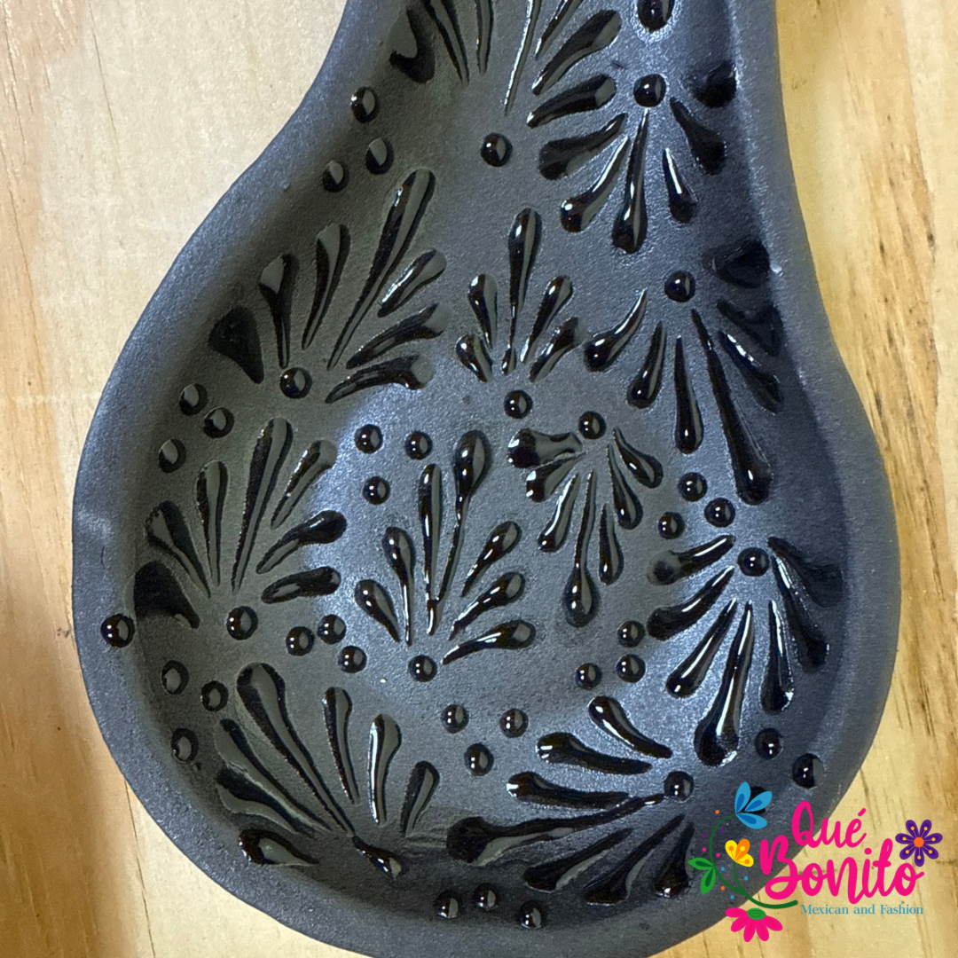 Spoon Holder Clay Black, Pink and Sand Color.