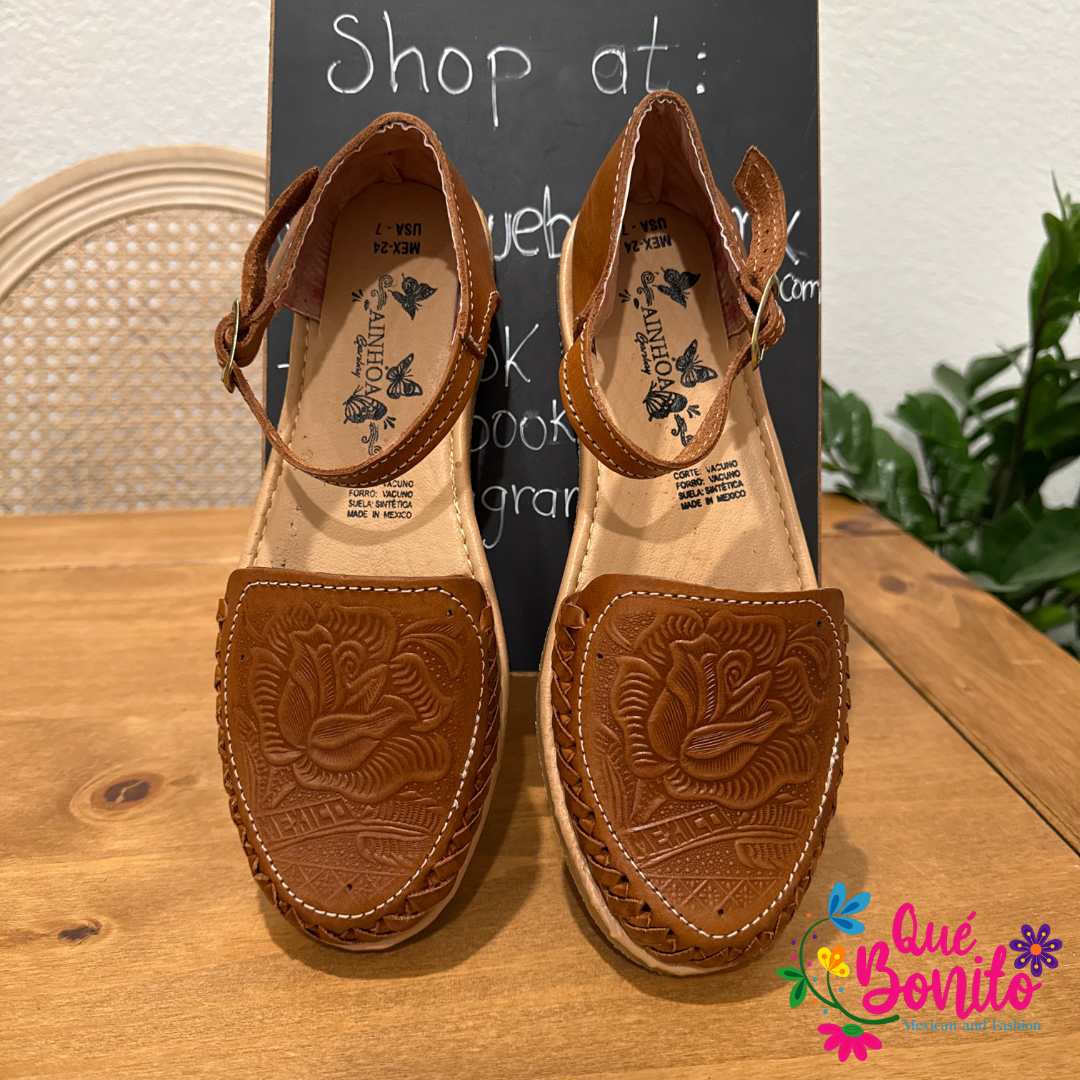Brown Engraved with Belt Medium Feet