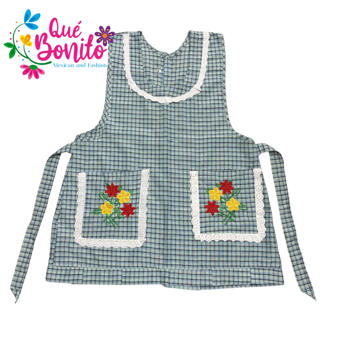 Polyester Maria Apron with Strings on the Side and Bottoms in the Back