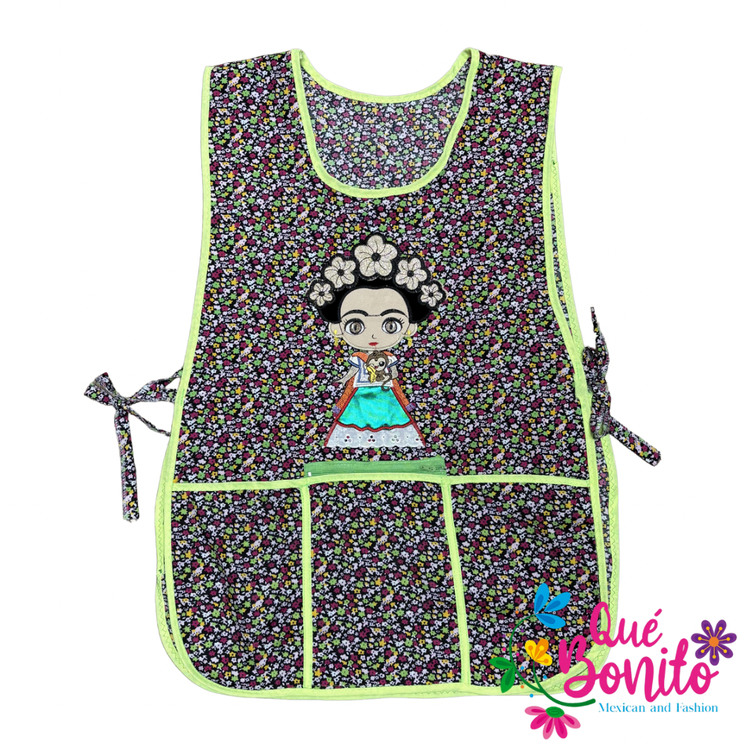 Catalina Polyester Apron Both Sides with Strings on the Side with Three Pockets and Zipper