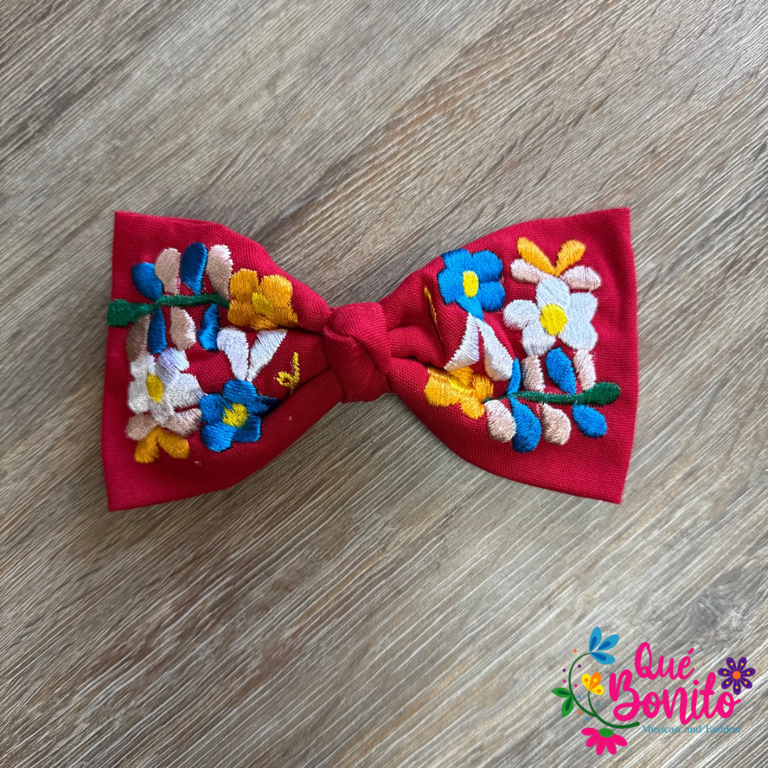 Bow Embroidered with Clip