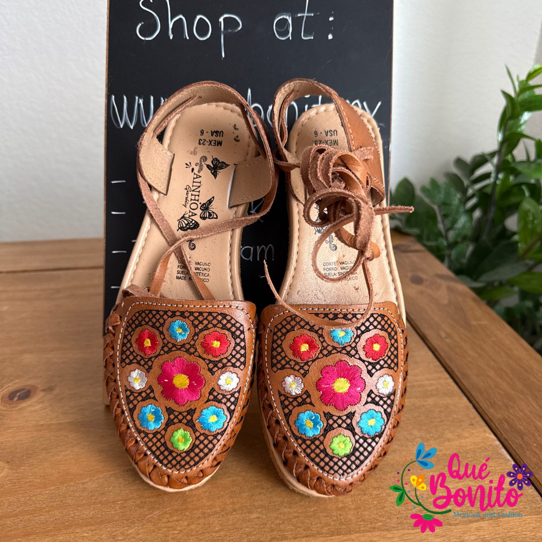 Hand Crafted Leather Huarache Size 5 USA