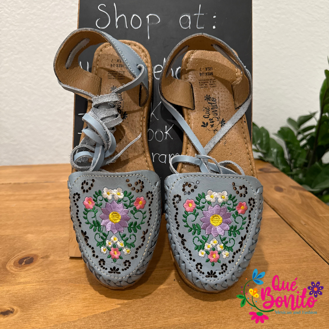 Hand Crafted Leather Huarache or Sandals Size 7 USA