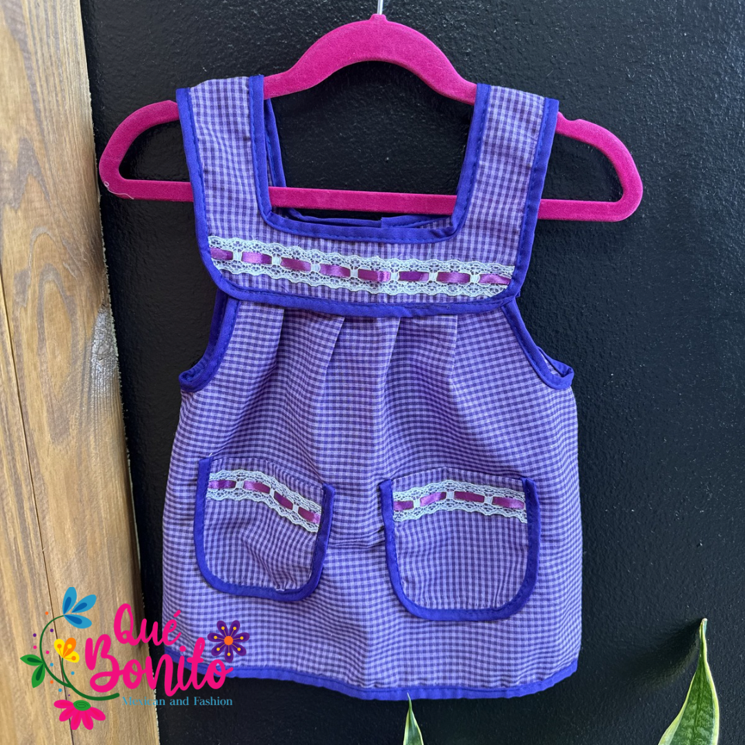 Size 4T Apron with Two Pockets, Ribbons and Lace Accents