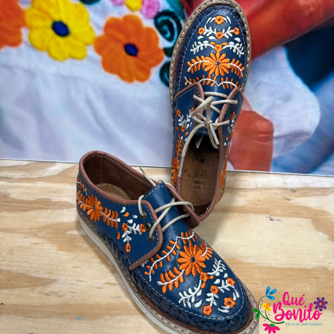 Hand Crafted Leather Huarache Size 5 USA