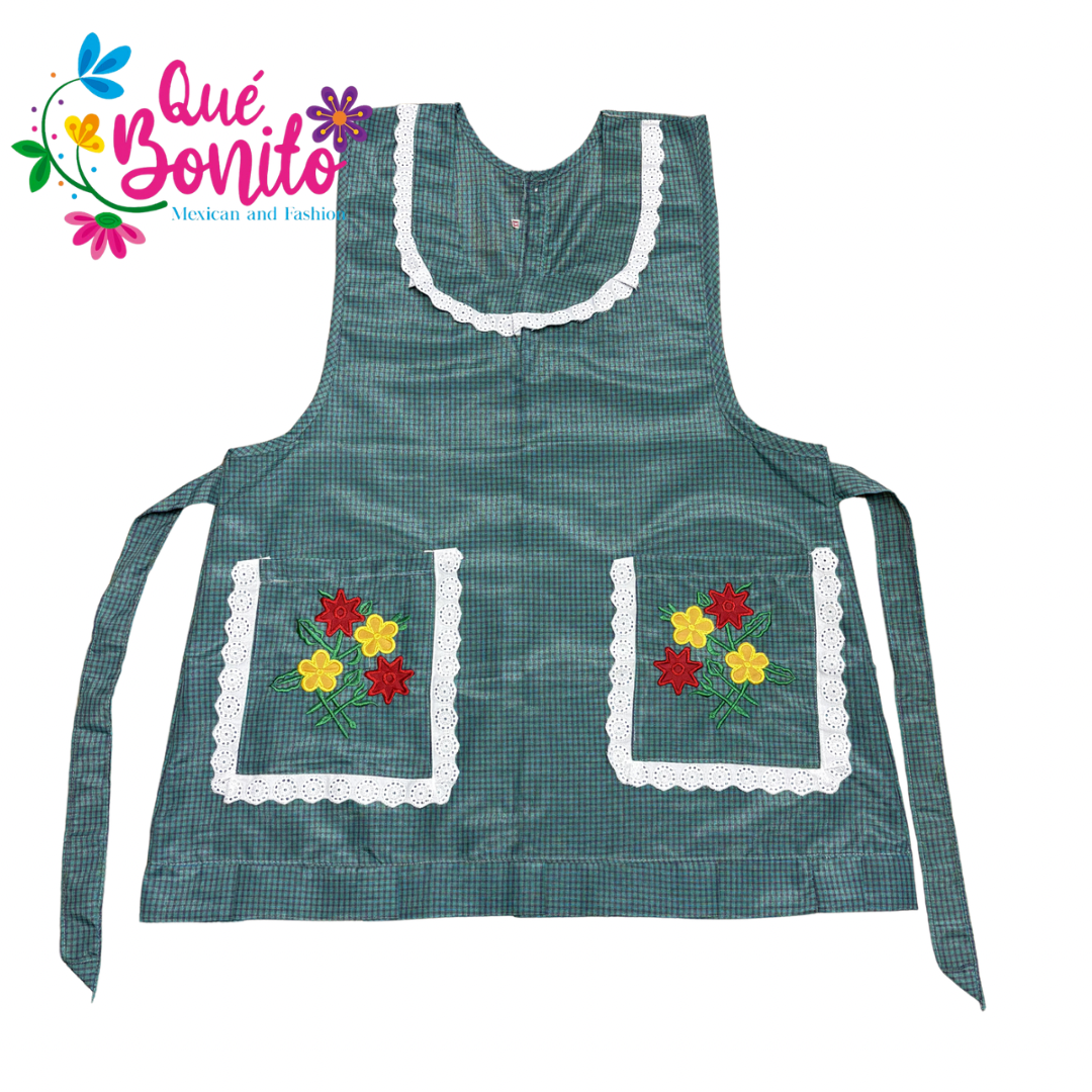 Polyester Maria Apron with Strings on the Side and Bottoms in the Back