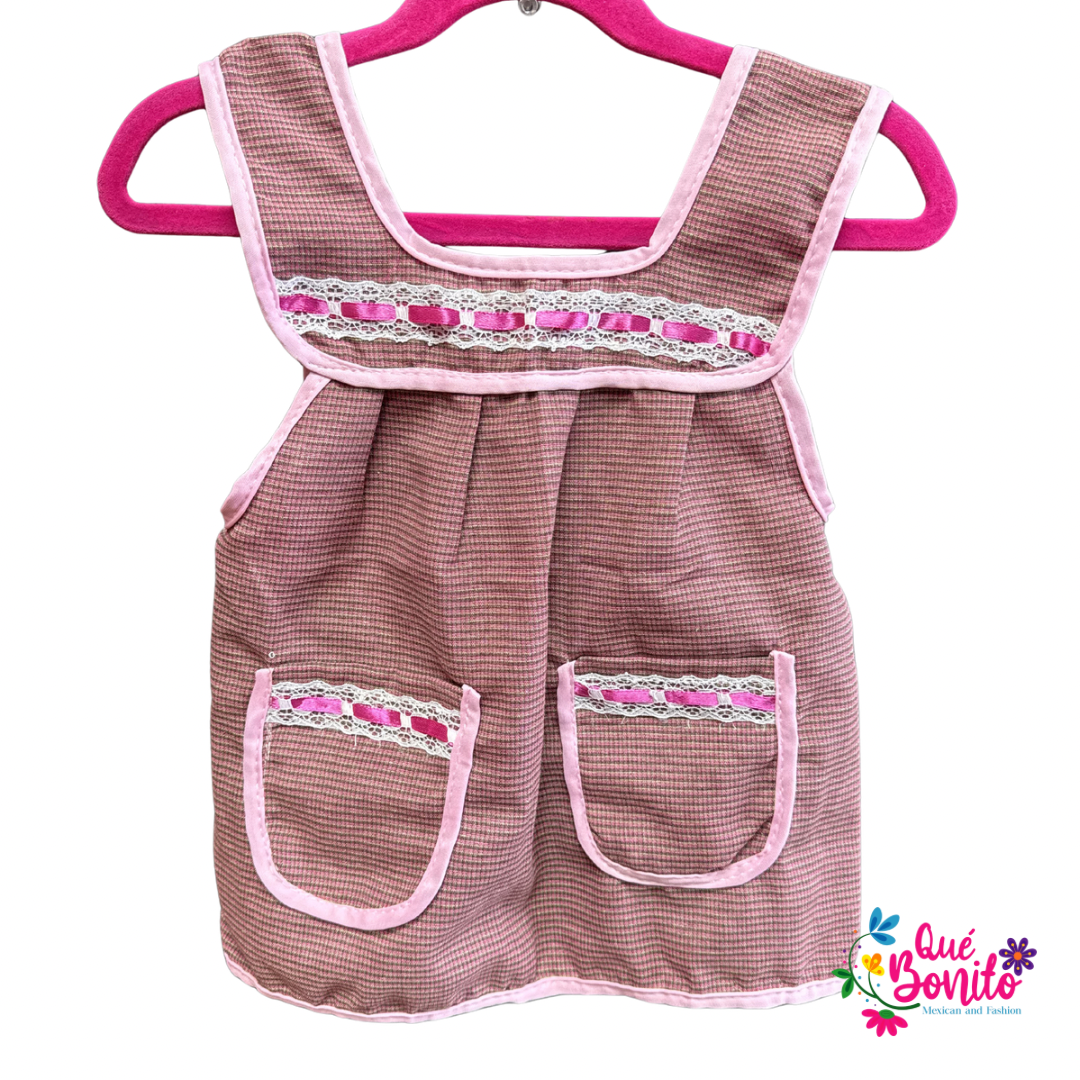 Size 4T Apron with Two Pockets, Ribbons and Lace Accents
