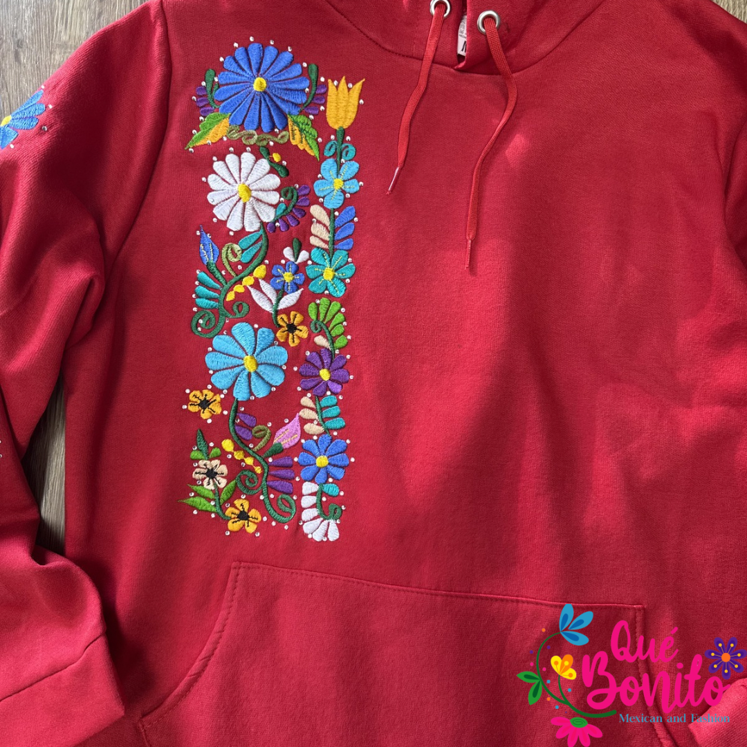 Sweatshirt with Hoodie and Pockets in the Front Embroidered.