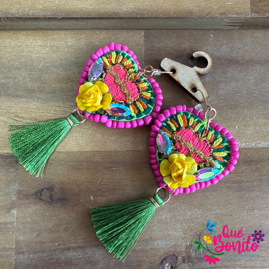Beautiful Hand Made Earring Hand Embroidered with Stones