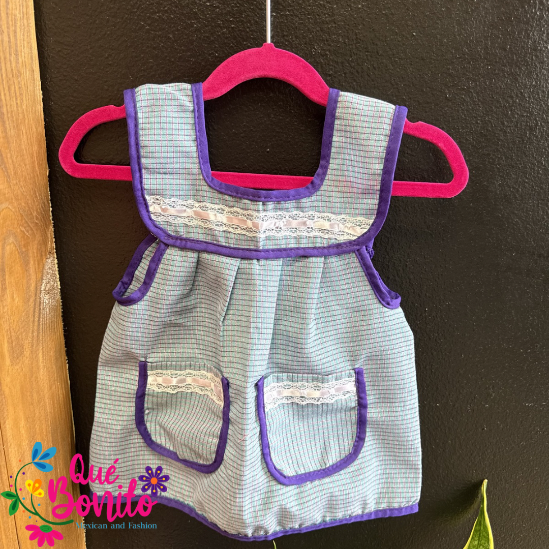 Size 4T Apron with Two Pockets, Ribbons and Lace Accents