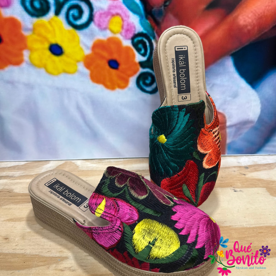 Hand Crafted Leather Huarache size 6 USA