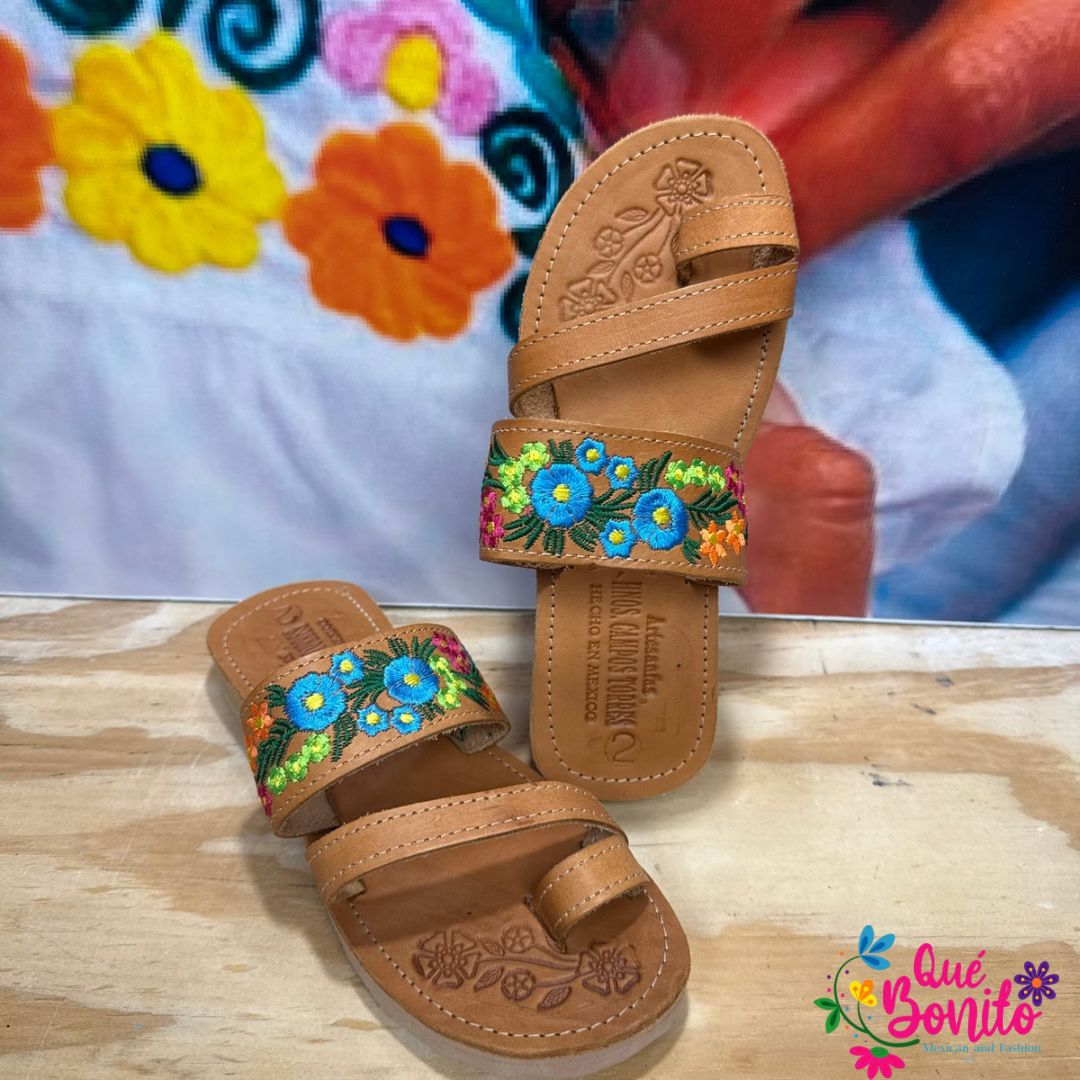 Hand Crafted Leather Huarache Size 5 USA