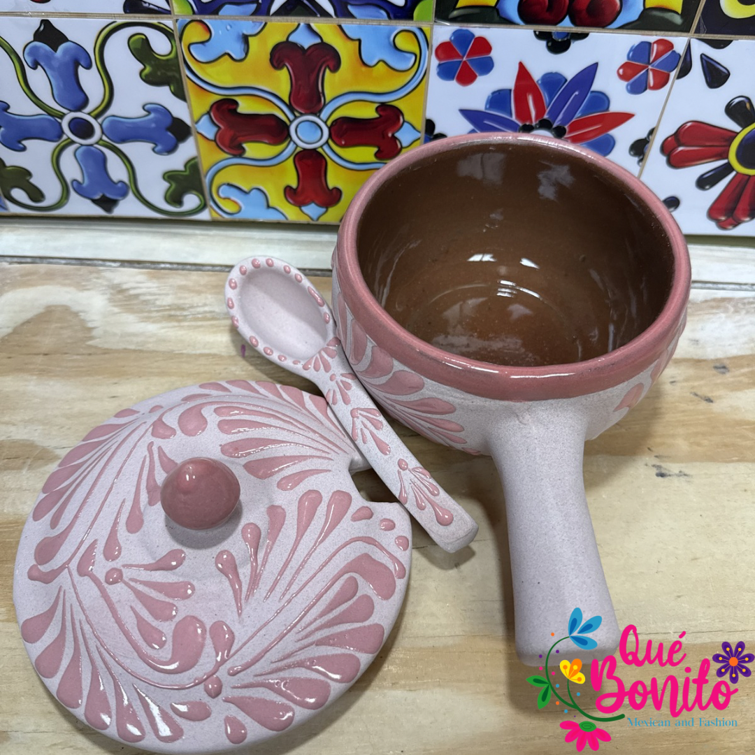 Bowl Handcrafted Pink or White with Handdle, Lid and Spoon Led Free