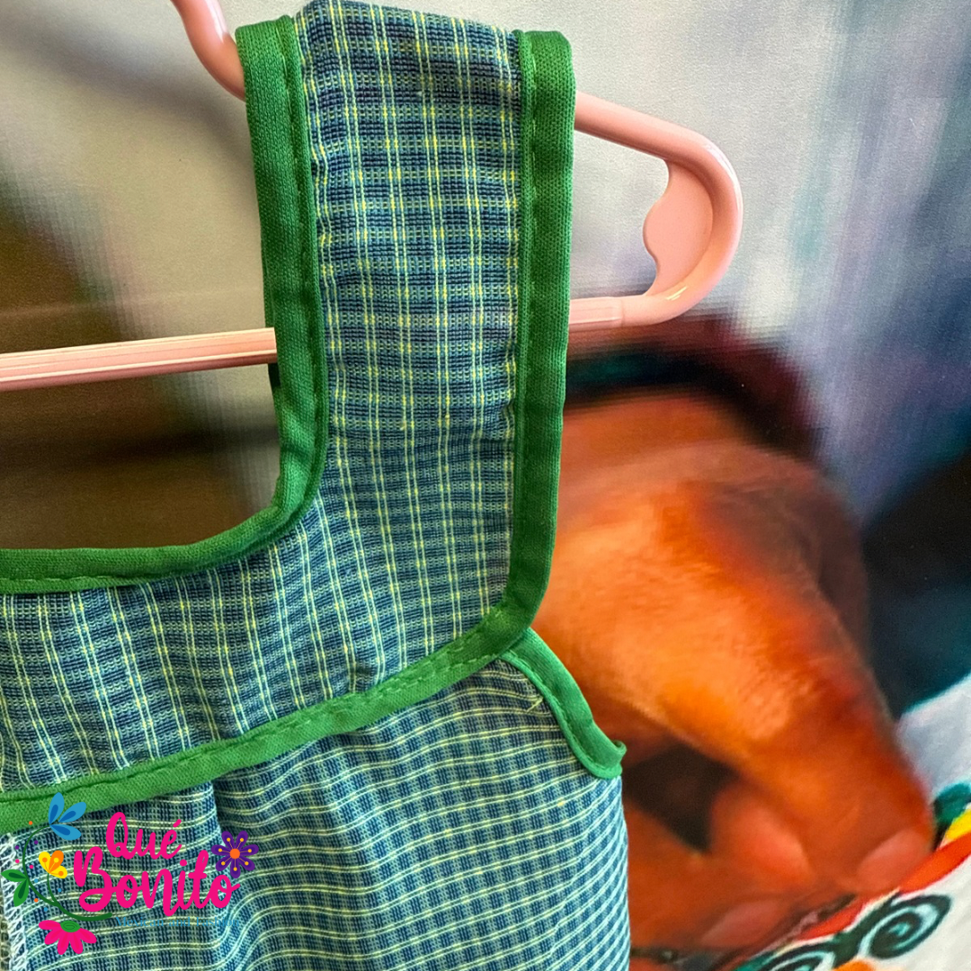 Size 8T Apron for Girls w/Pockets