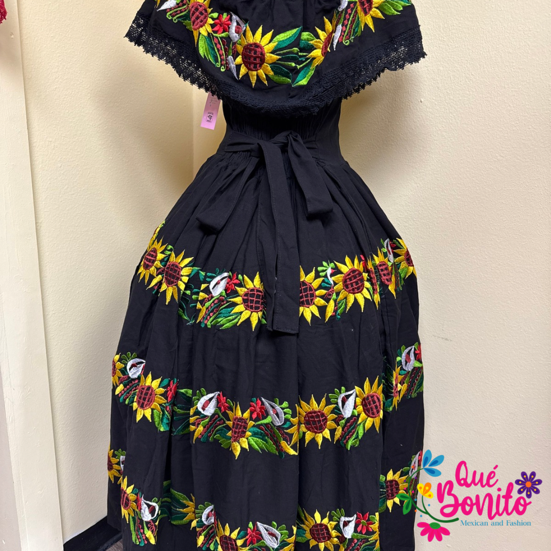 Fiesta Party Dress Floral Front and Back Que Bonito Mexican and Fashion