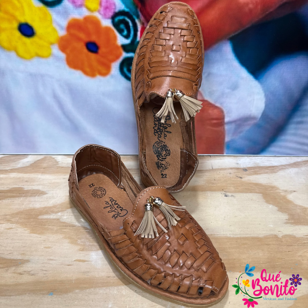 Hand Crafted Leather Huarache Size 5 USA