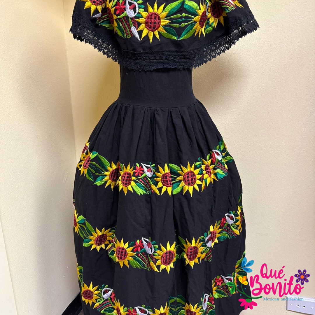 Fiesta Party Dress Floral Front and Back Que Bonito Mexican and Fashion