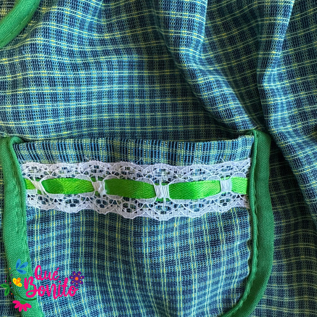 Size 1T Apron for Girls w/Pockets