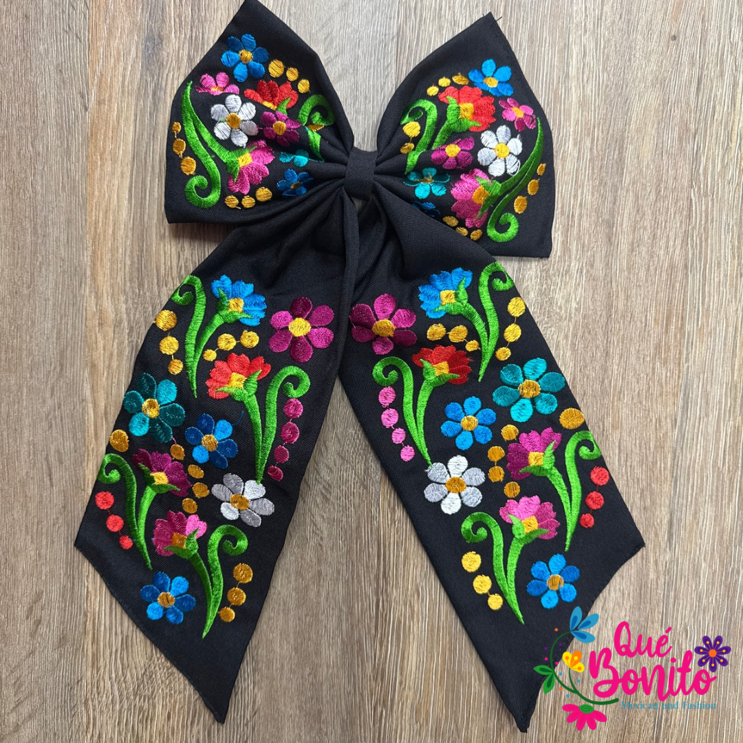 Large Embroidered Bow with Clip
