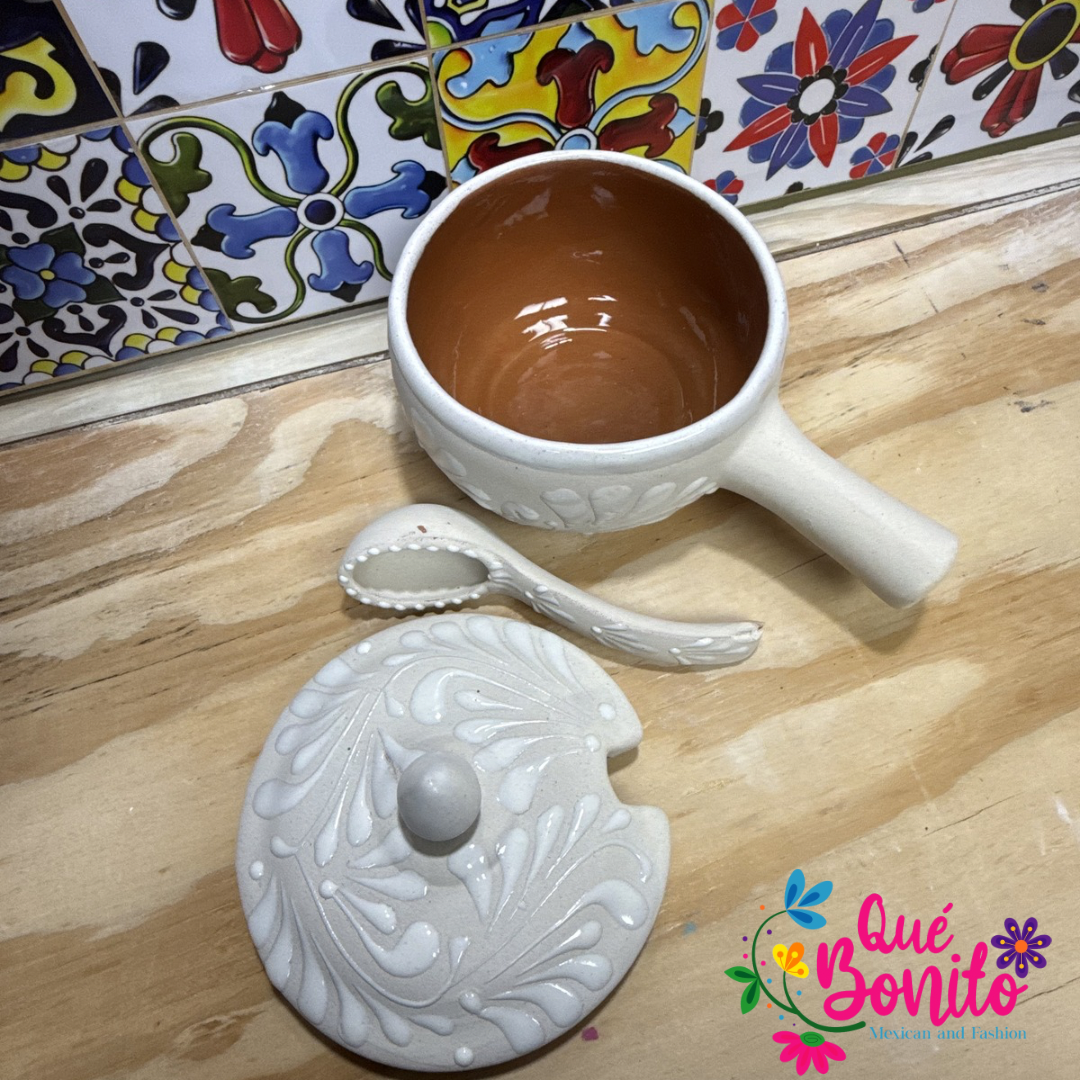 Bowl Handcrafted Pink or White with Handdle, Lid and Spoon Led Free