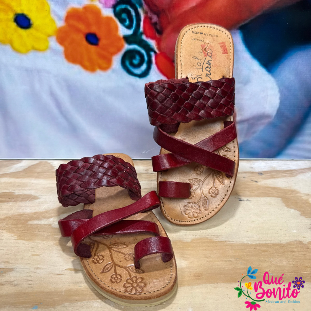 Hand Crafted Leather Huarache Size 5 USA