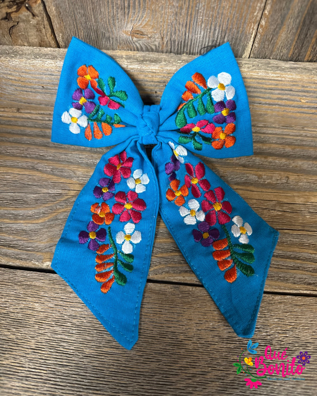 Embroidered Medium Bow with Clip