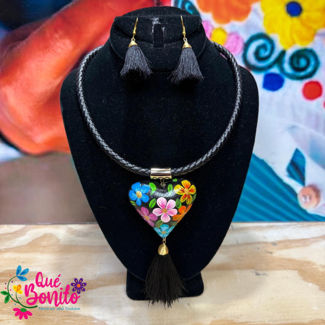 Handcrafted Heart Necklace Different Versatile Styles