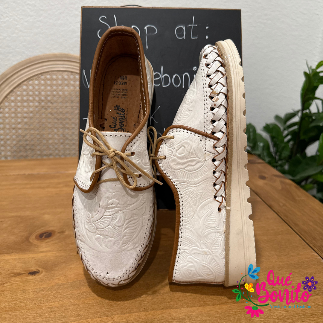 Hermosa White Shoes Que Bonito Mexican and Fashion