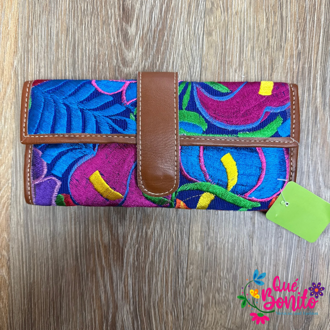 Leather Wallet Embroidered Que Bonito Mexican and Fashion