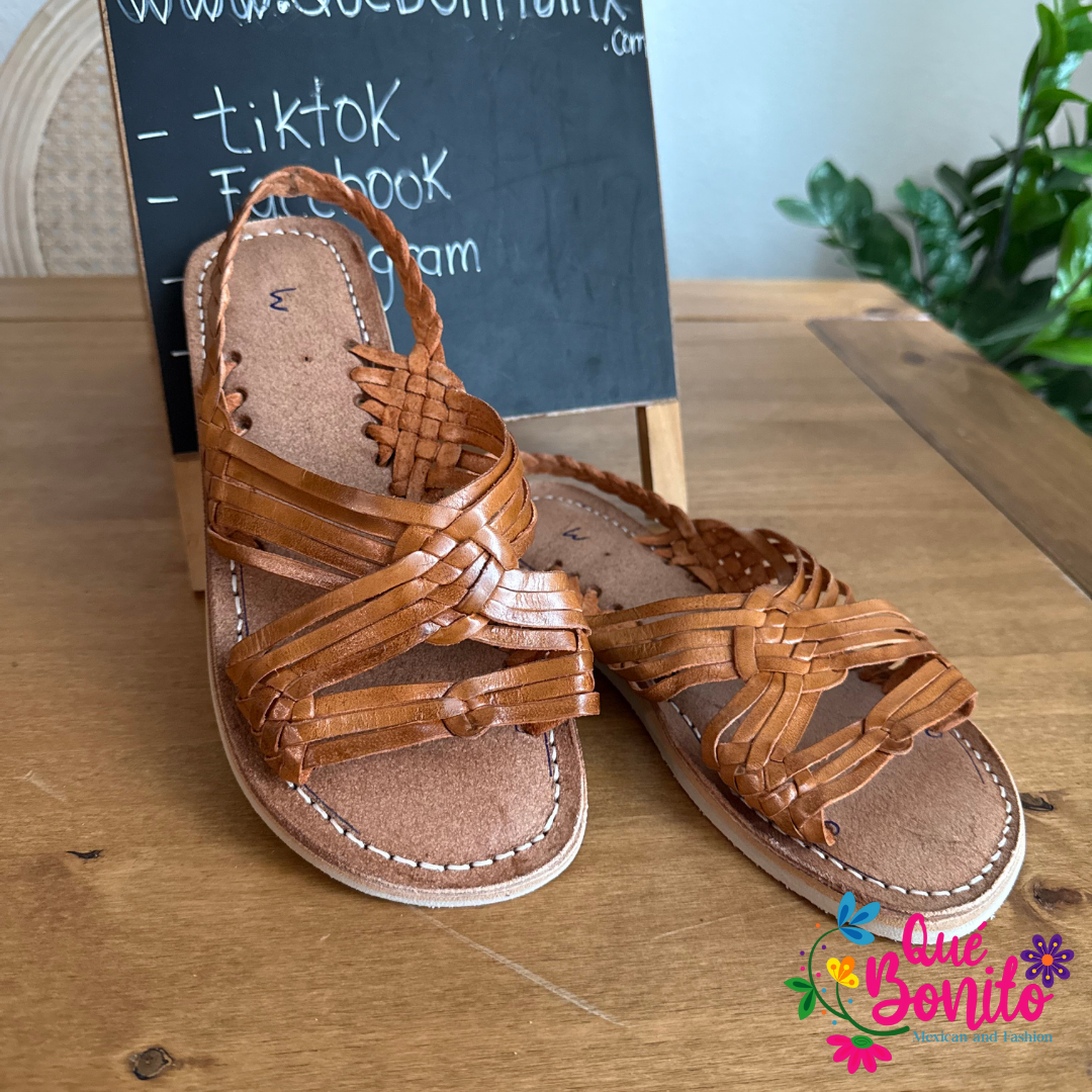 Hand Crafted Leather Huarache size 6 USA