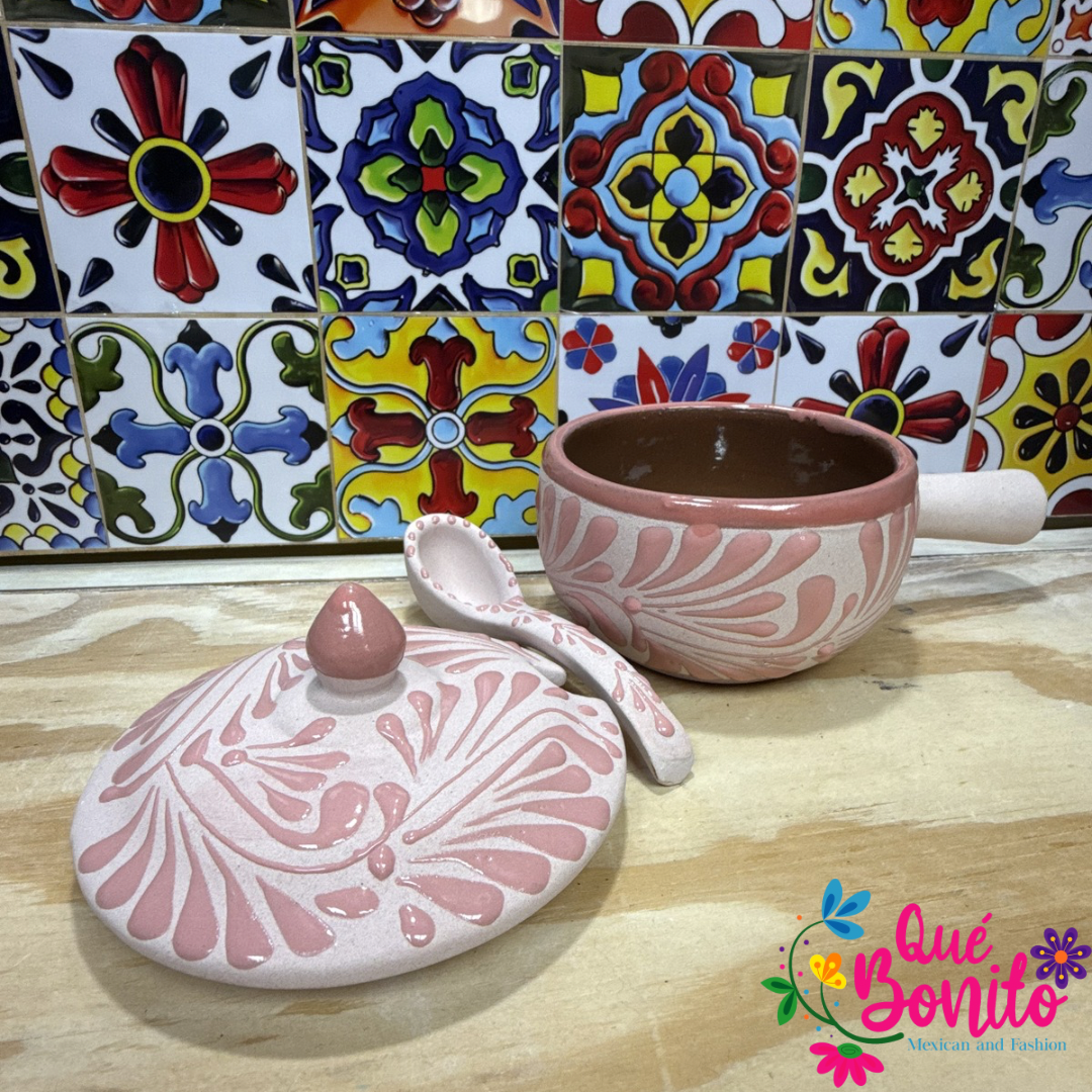 Bowl Handcrafted Pink or White with Handdle, Lid and Spoon Led Free