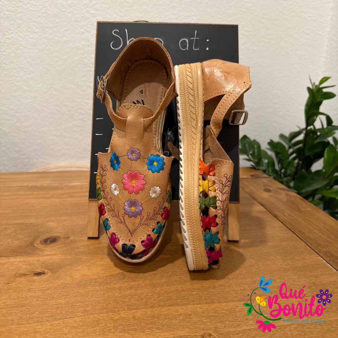 Hand Crafted Leather Huarache or Sandals Size 7 USA