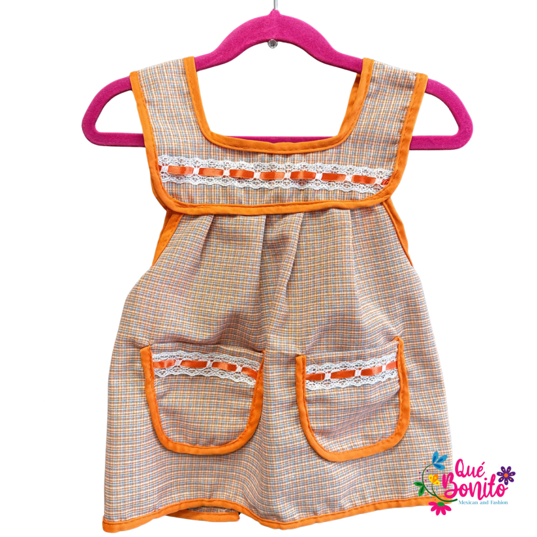 Size 4T Apron with Two Pockets, Ribbons and Lace Accents