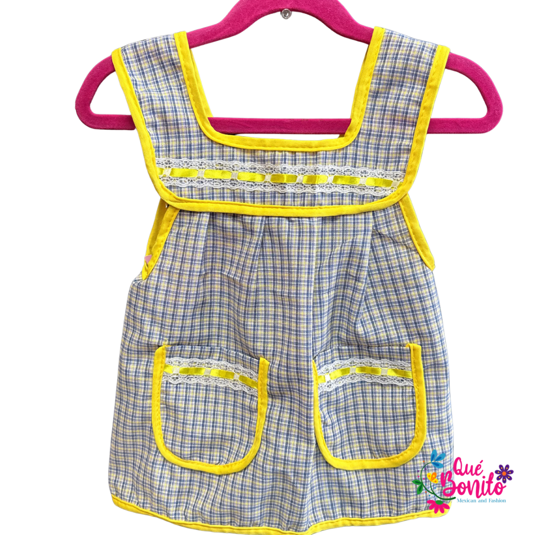 Size 4T Apron with Two Pockets, Ribbons and Lace Accents