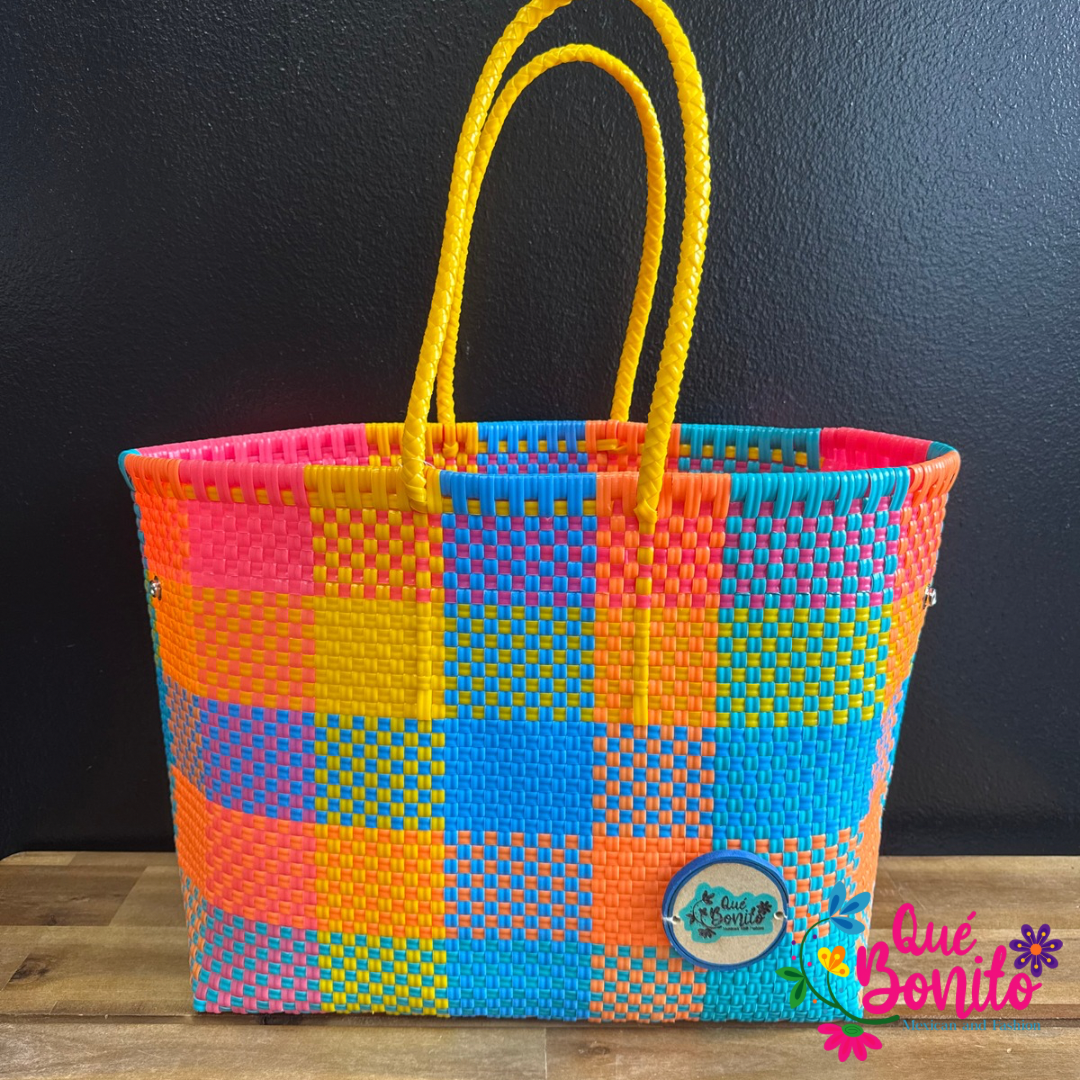 Hand Made Hand Bags Woven Recicled Plastic Que Bonito Mexican and Fashion