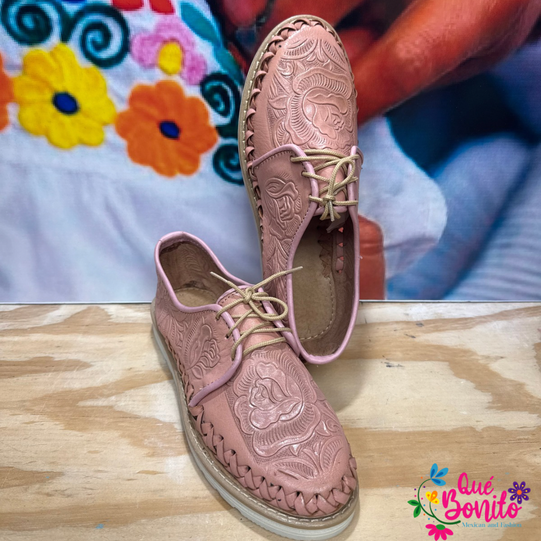 Hand Crafted Leather Huarache or Sandals Size 7 USA