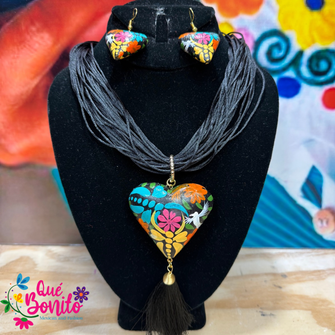 Handcrafted Heart Necklace Different Versatile Styles