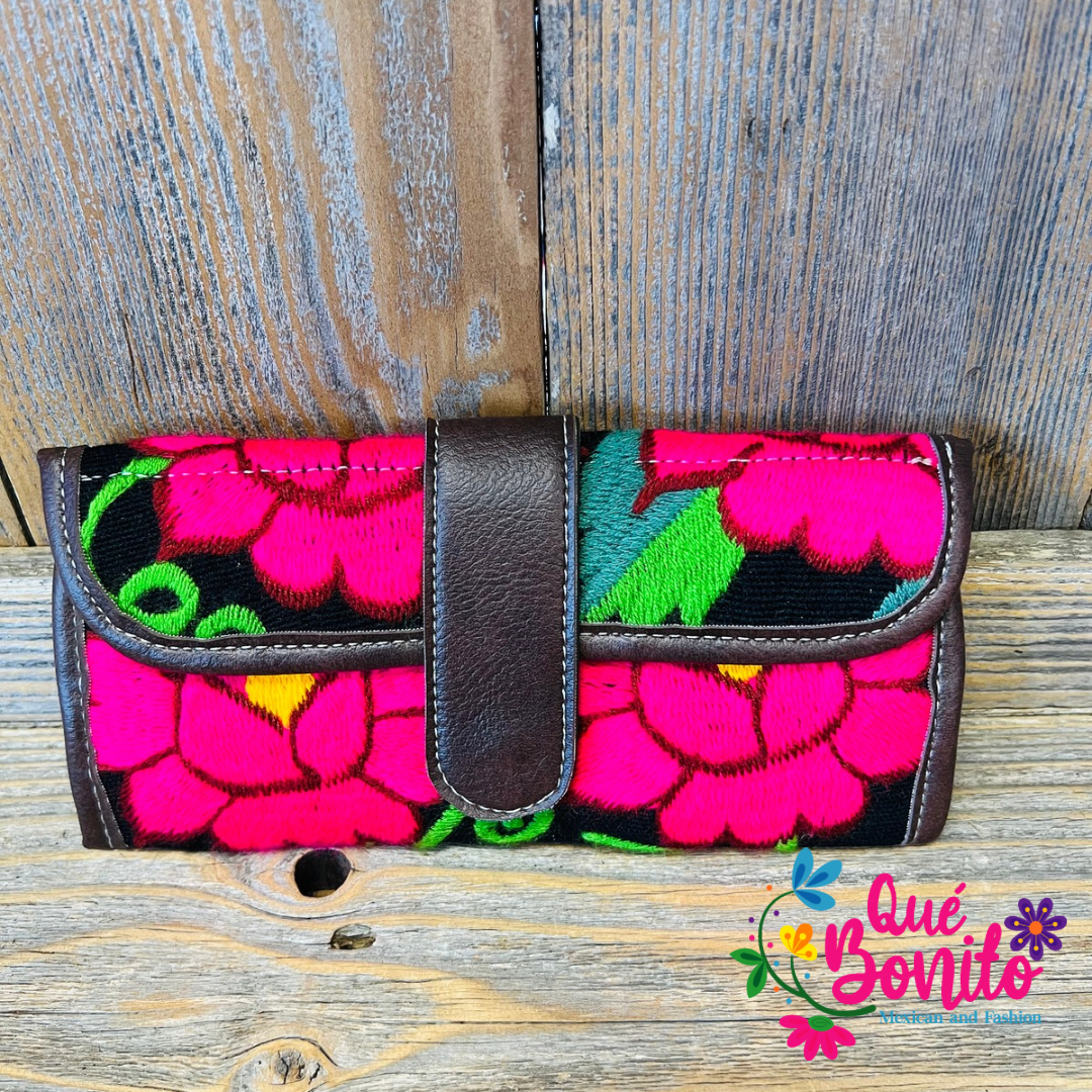 Leather Wallet Embroidered Que Bonito Mexican and Fashion