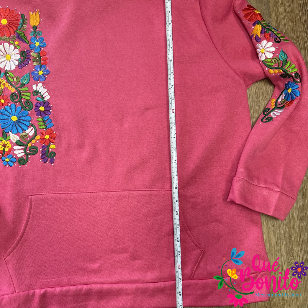 Sweatshirt with Hoodie and Pockets in the Front Embroidered.