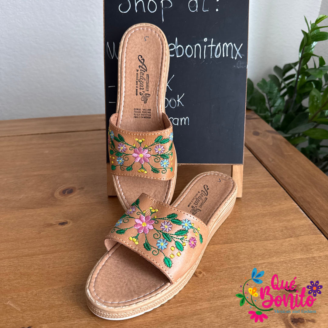 Hand Crafted Leather Huarache Size 8 USA