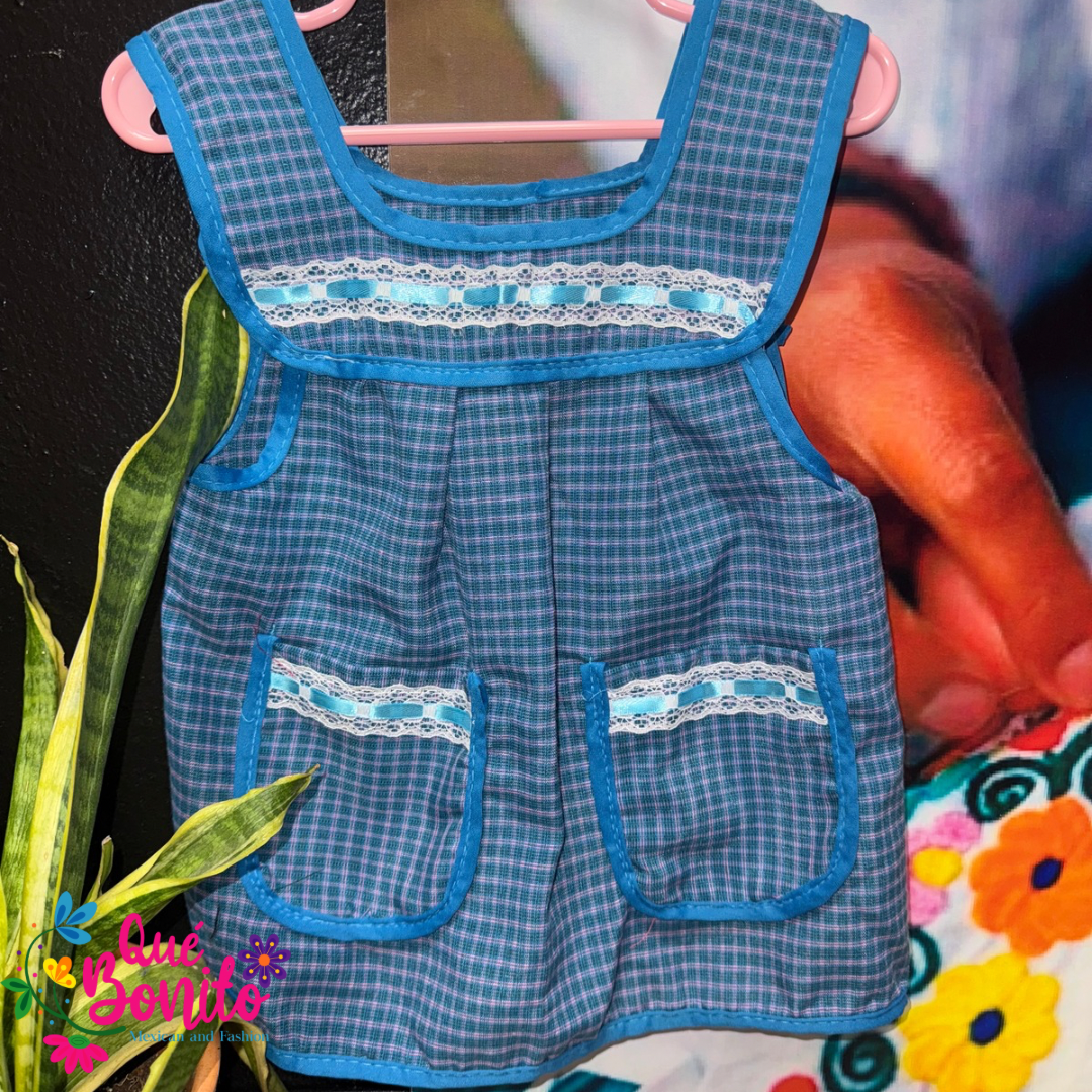 Size 4T Apron w/Pockets for kids