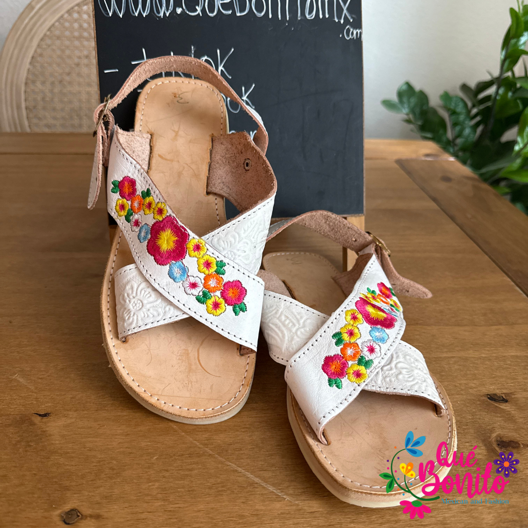 Hand Crafted Leather Huarache Size 5 USA