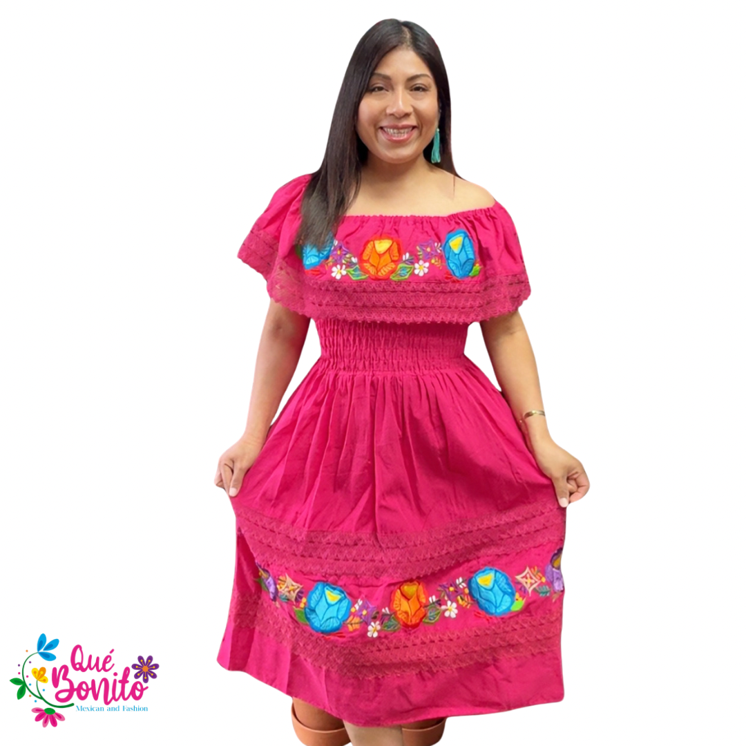 Embroidered Dress Off the Shoulder with Elastic in the Waist