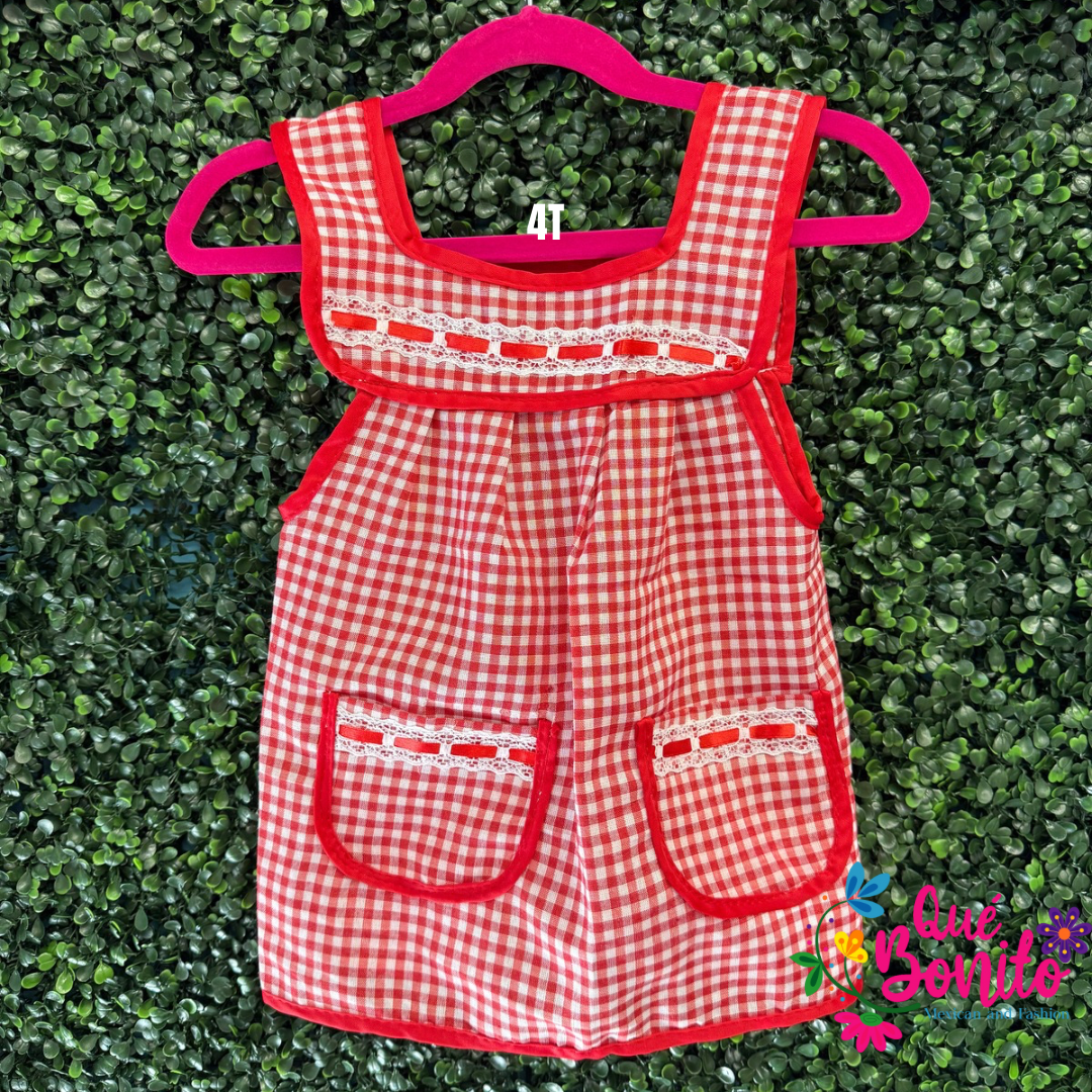 Size 4T Apron w/Pockets for kids
